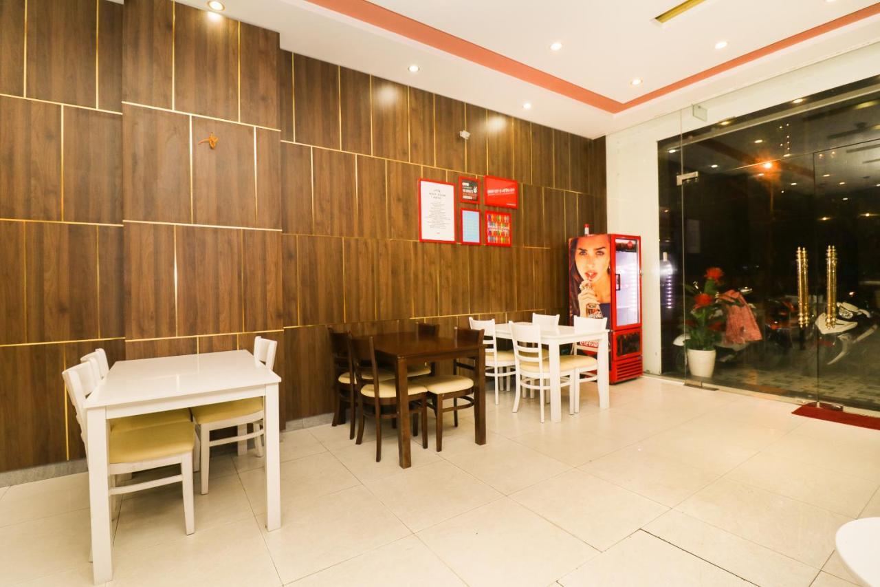 Oyo 117 Gina Hotel Da Nang Exterior foto