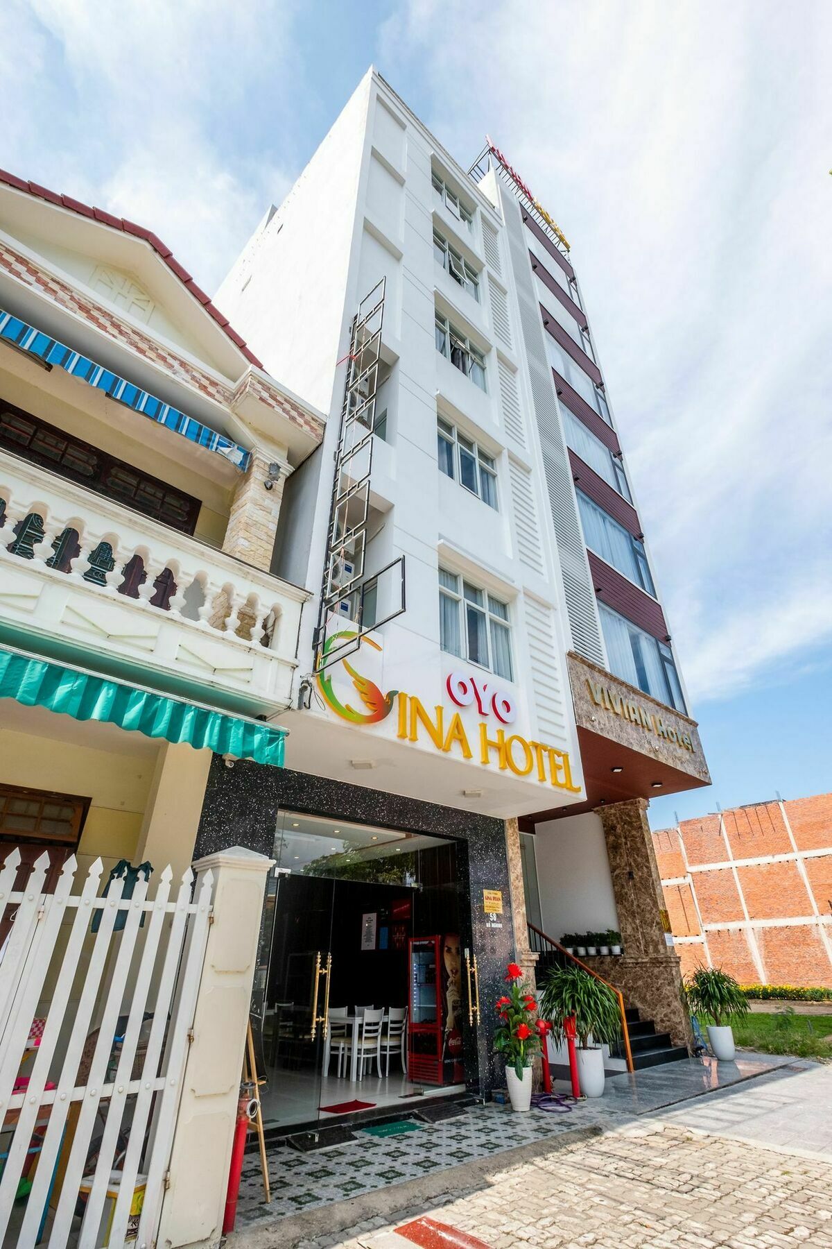 Oyo 117 Gina Hotel Da Nang Exterior foto