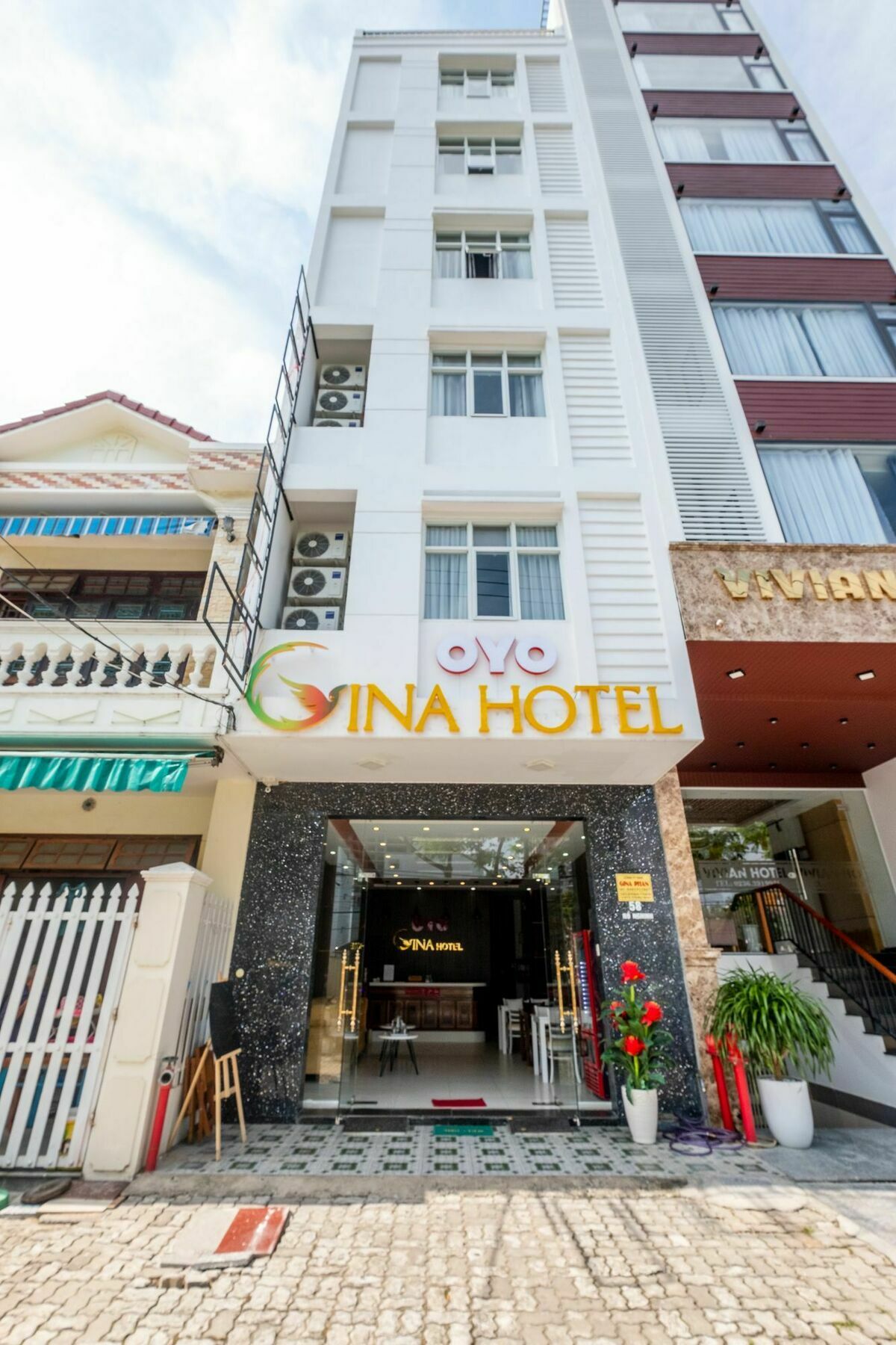 Oyo 117 Gina Hotel Da Nang Exterior foto